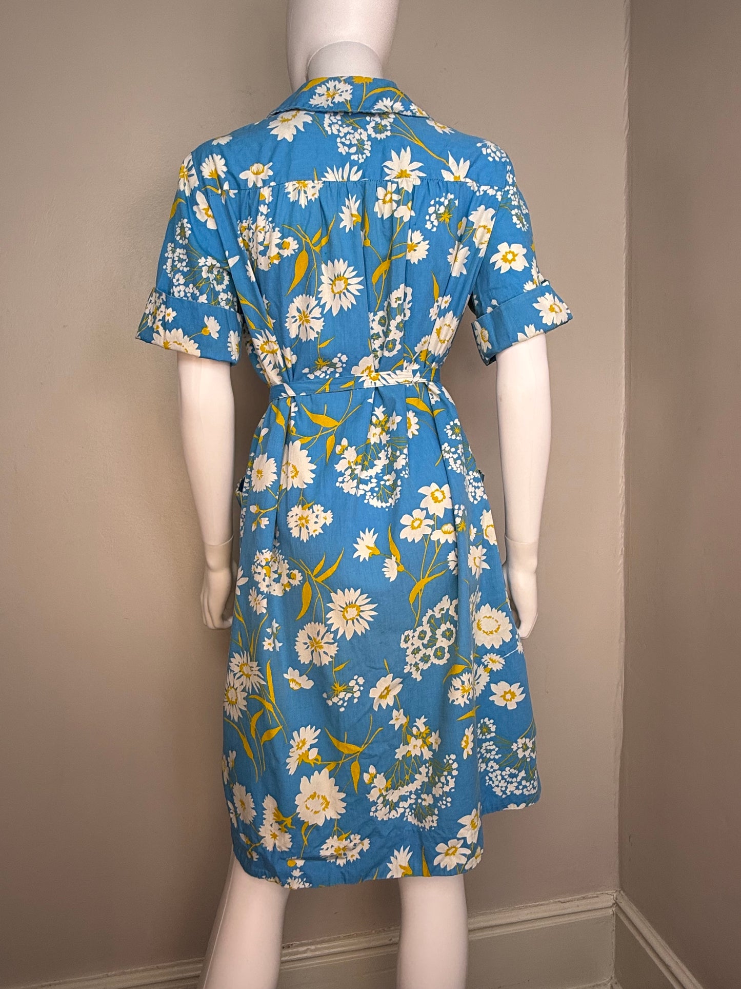 1960s Blue Floral House Dress, Rickrack Trim, Relax-A-Coat by Adele Fashions Size M/L