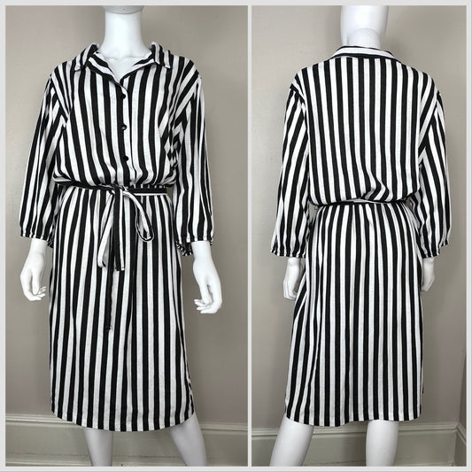 1980s/90s Black and White Stripe Knit Shirt Dress Size XXL