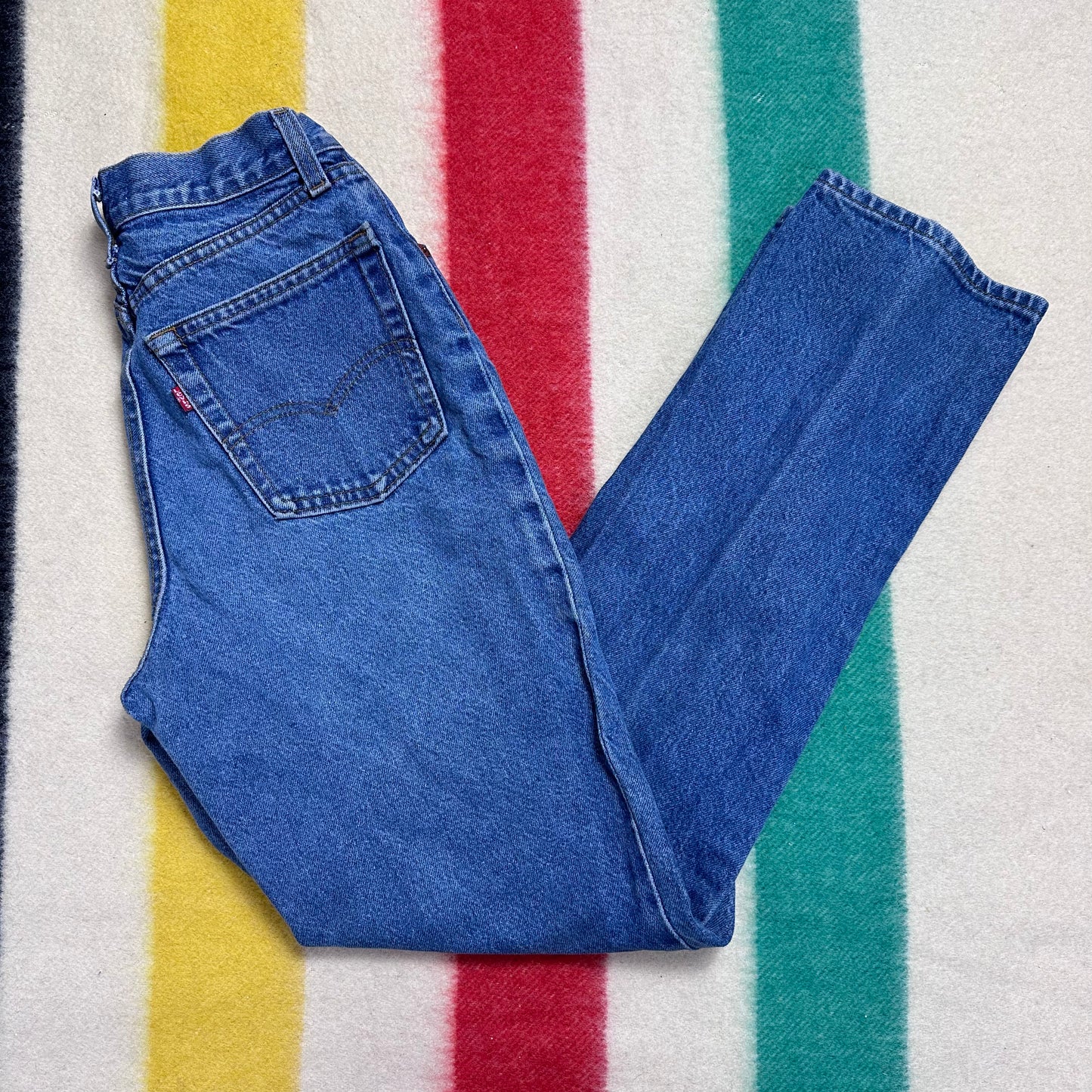 1980s Women’s Levi’s 505 Blue Jeans, Size XS, 25"x30.25", 18505-0214