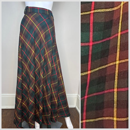 1970s Plaid Maxi skirt, Full sweep, Size Medium