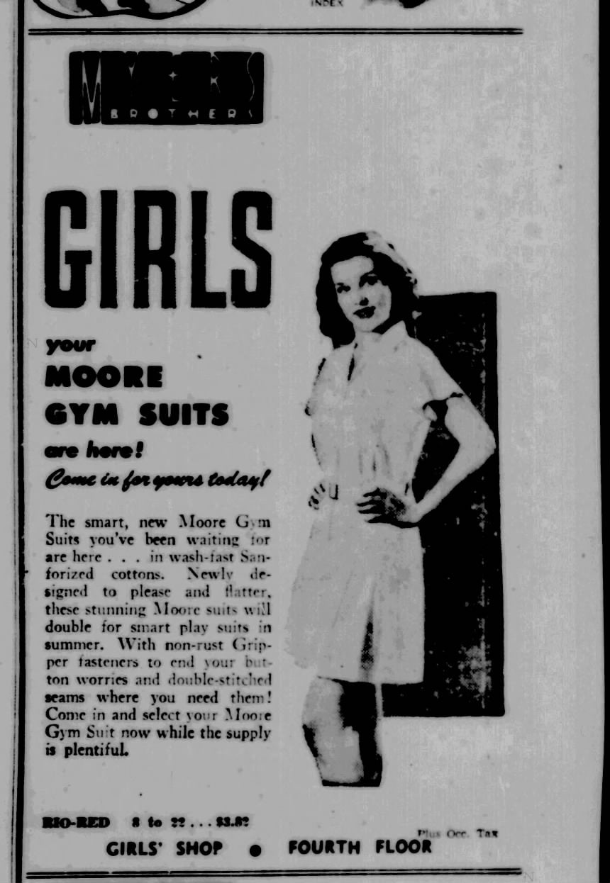 1940s Green School Gym Uniform, Pullover Top and Side Button Shorts, E R Moore Company Athletic Apparel Size X-Small, Gymcloth Gym Suit Set