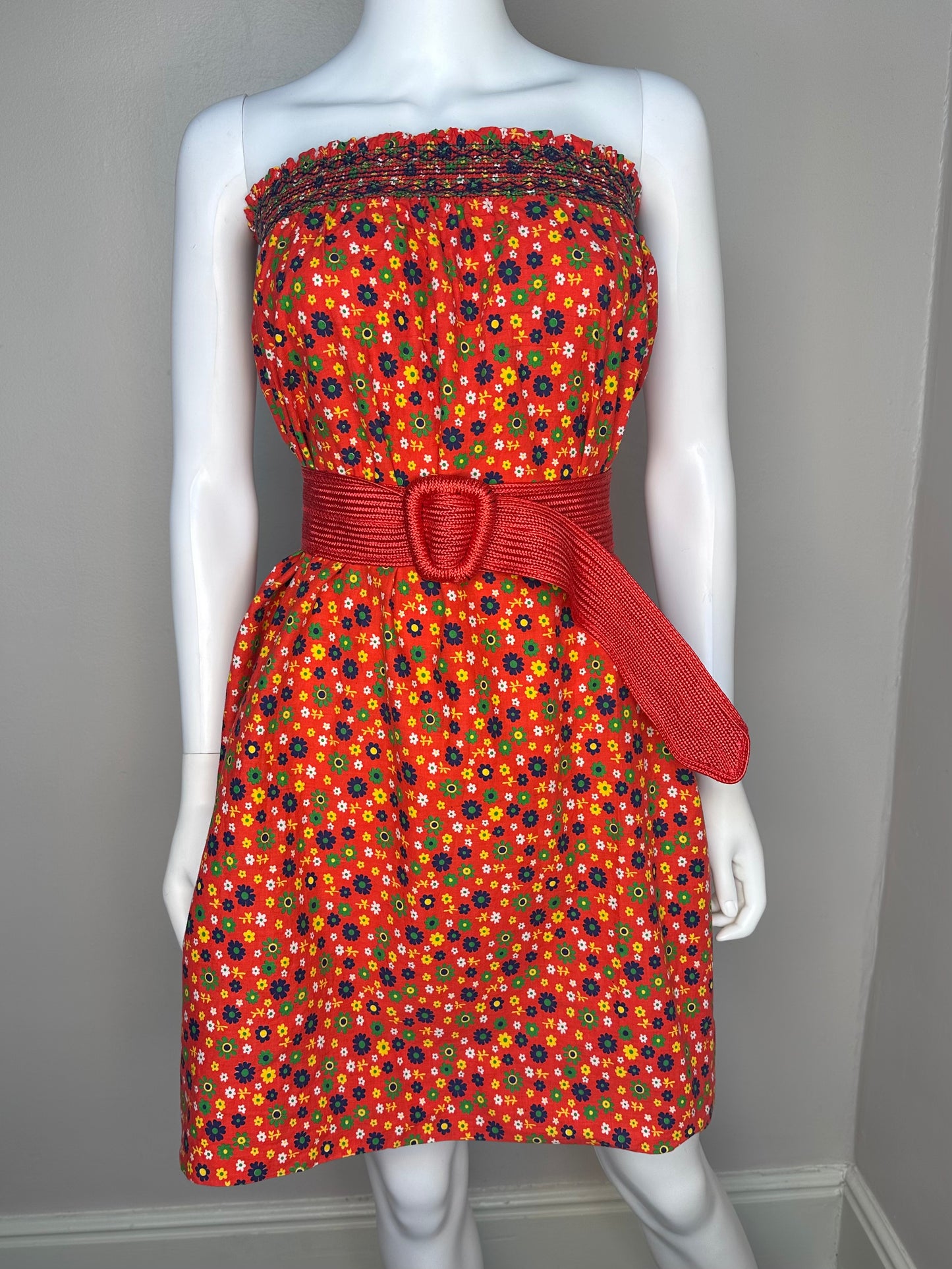 1970s Flower Power Skirt, Size XS-Small, Elastic Smocked Waist, Strapless Dress