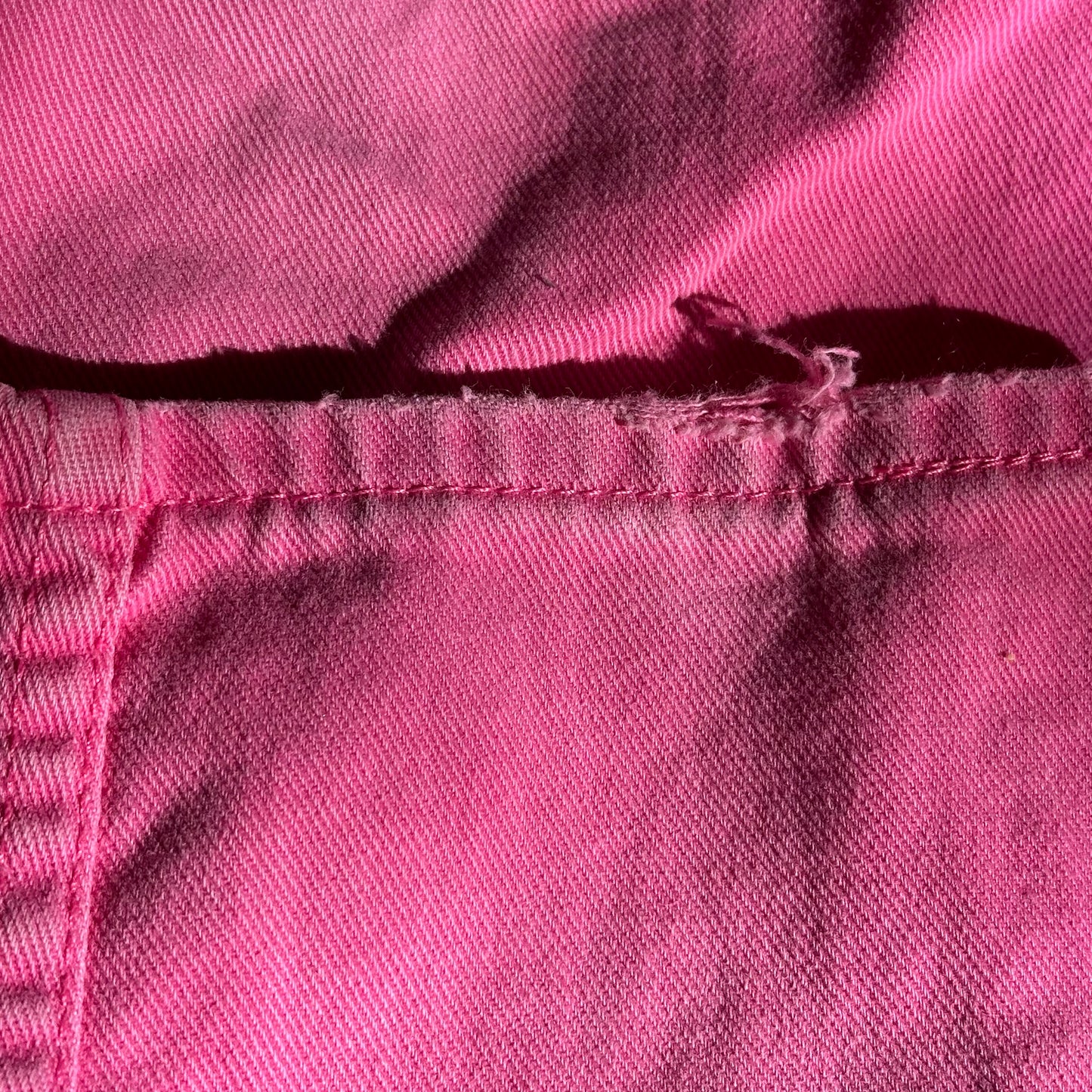 1980s Chic Hot Pink Jeans, Size 8, 28"x28.25"