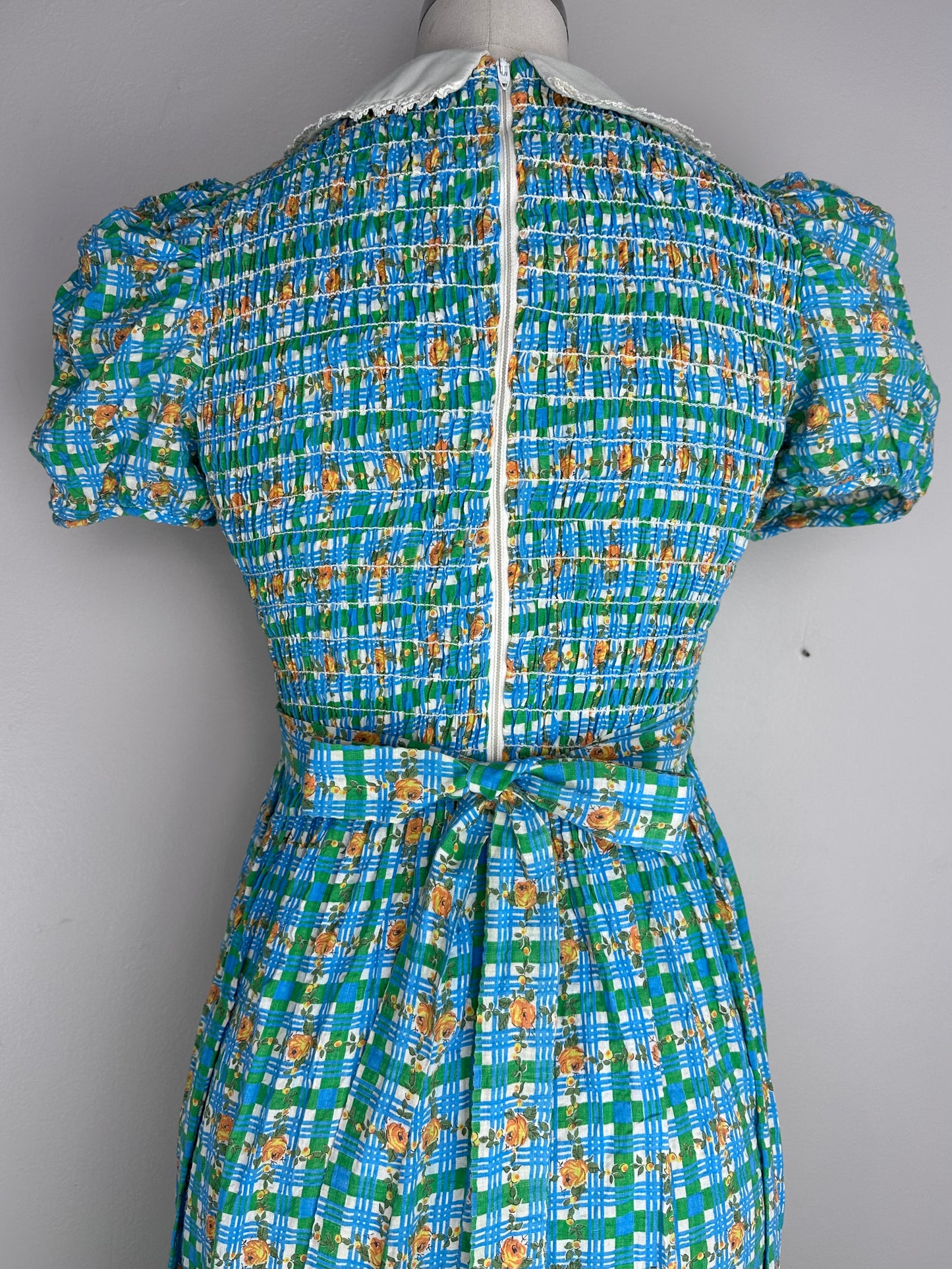 1960s Seersucker Floral Plaid Maxi Dress with Peter Pan Collar, Size XS-Small