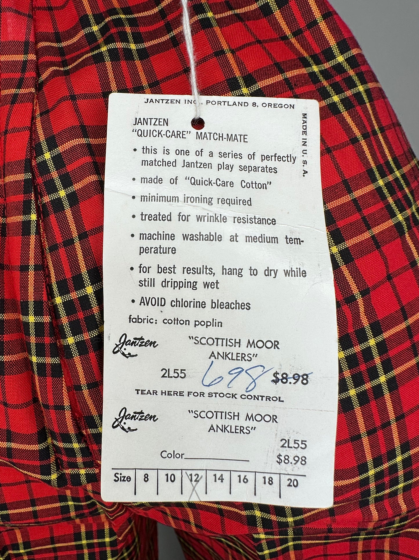 1950s Jantzen Red Plaid Pants, Size XS/S, Deadstock with Tags, Cotton Poplin Scottish Moor Anklers