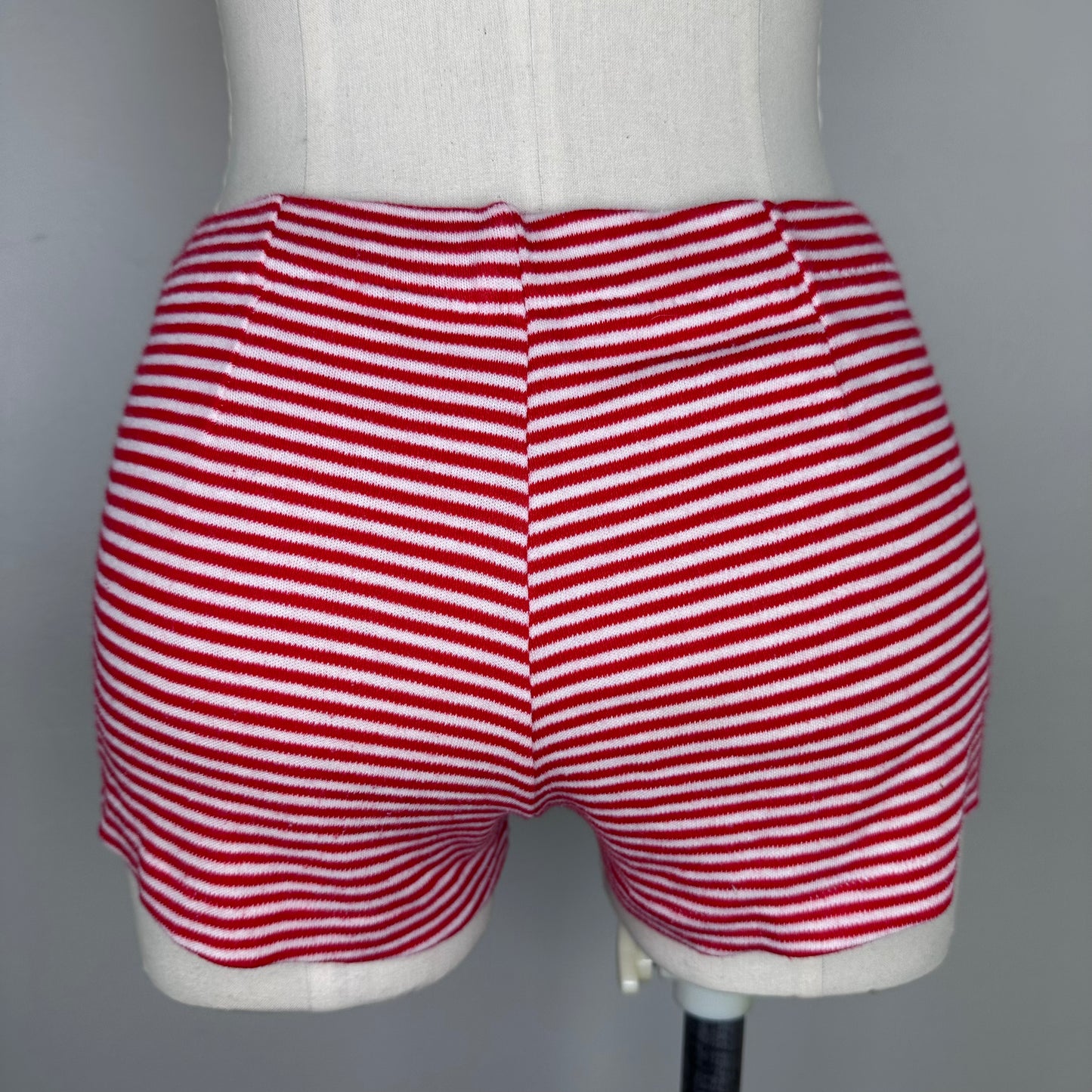 1970s Red Nautical Knit Set, Top and Shorts, Size Small