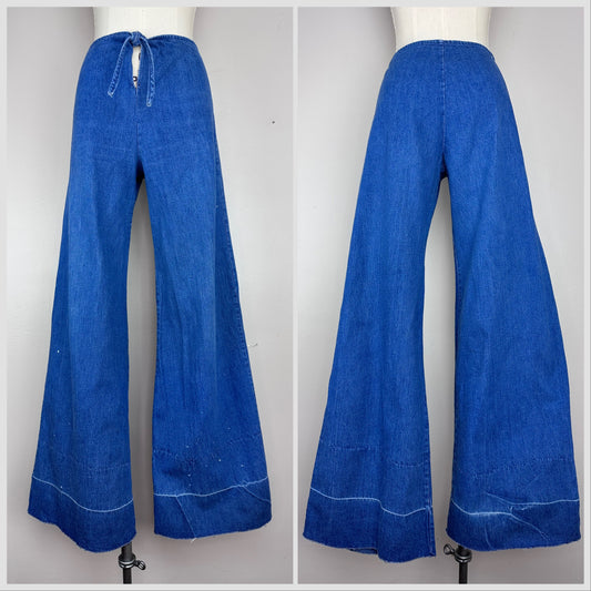 1970s Bell Bottom Jeans, Tie Waist, Cheap Jeans 30.5"x34"