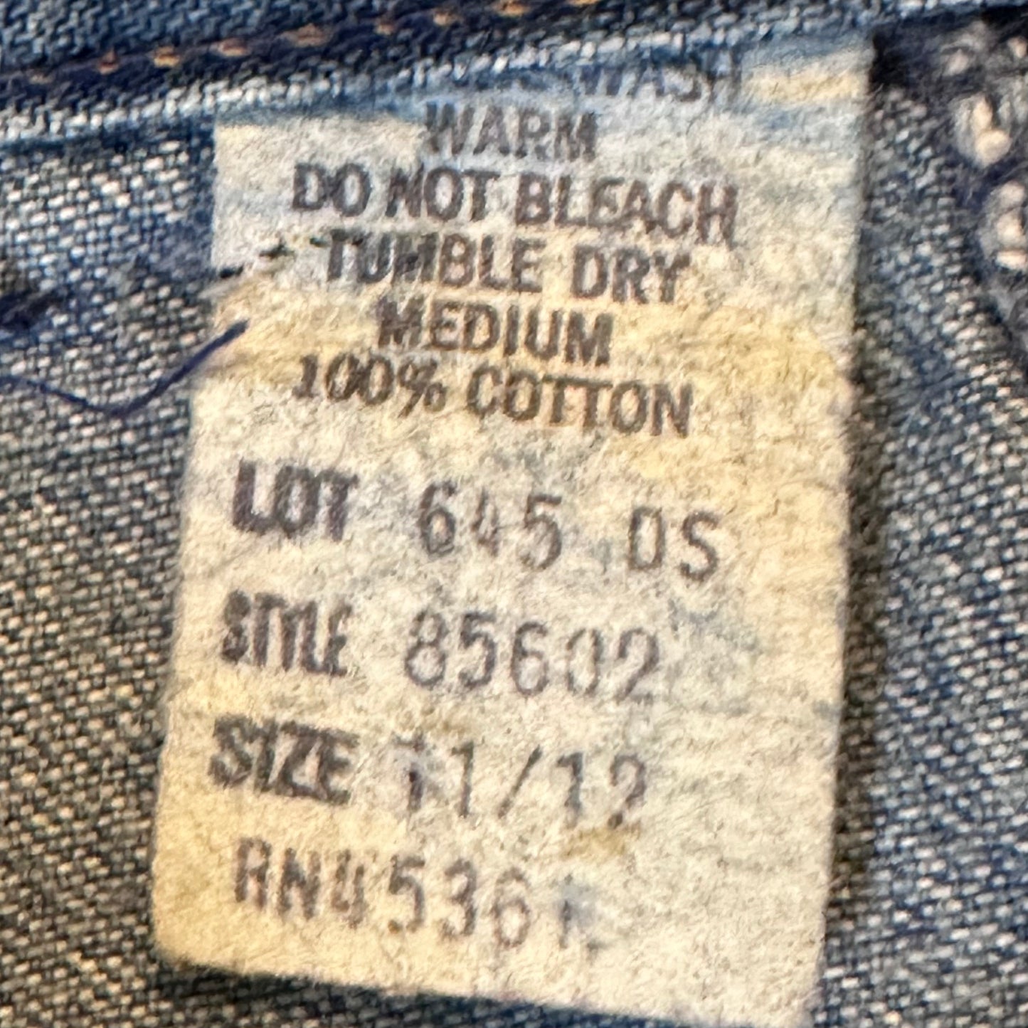 1970s Bell Bottom Blue Jeans, Pin Tucks, 28"X31.5"