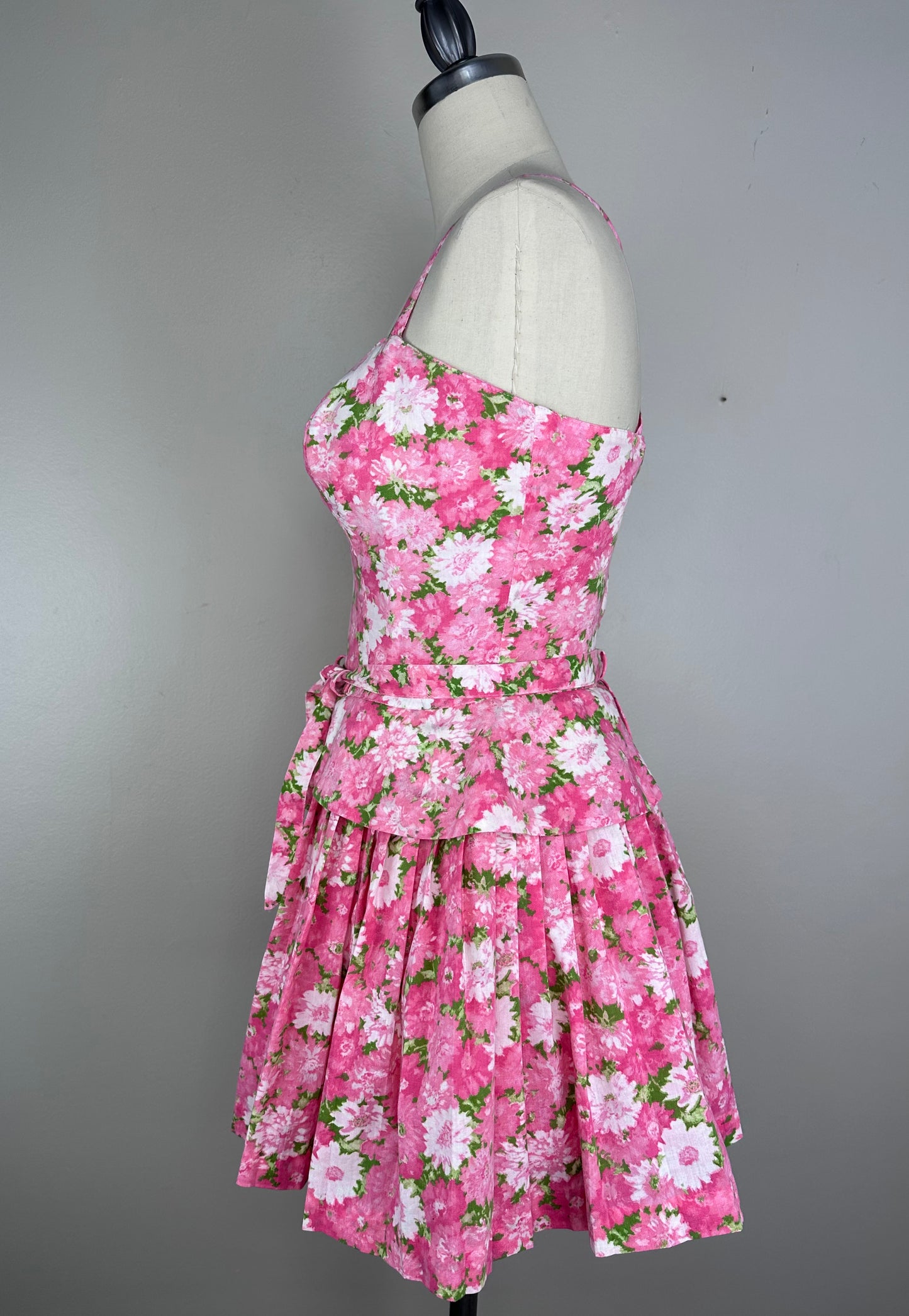 1950s Pink Floral Skirted Peplum Romper with Matching Midi Skirt, Gabar Size XS