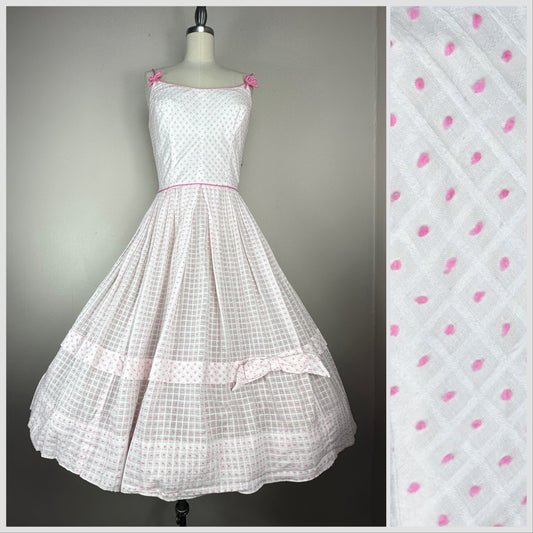 1950s Dress, White and Pink Tufted Dot Window Pane Dimity, Size Small