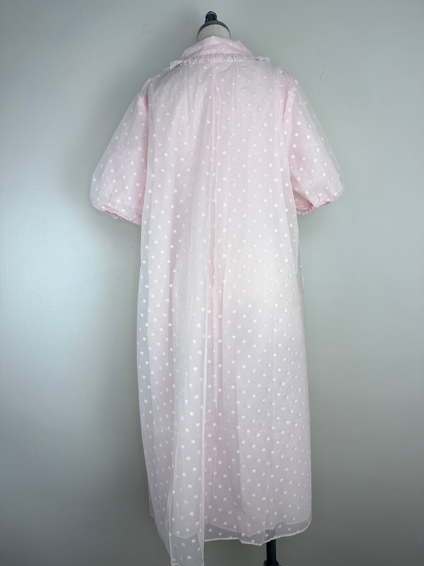 1950s Pastel Pink Flocked Robe, Charmode Size Medium, Deadstock with Tag