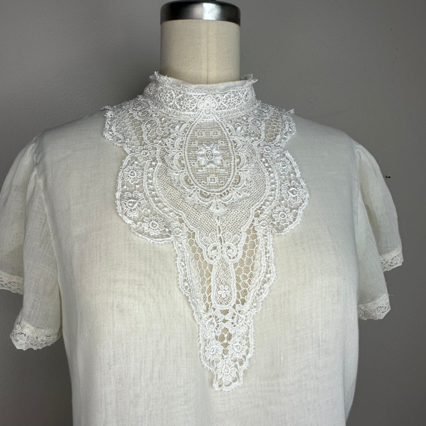 1970s/80s Gunne Sax Sheer Off-White Blouse, Jessica’s Gunnies Size S/M