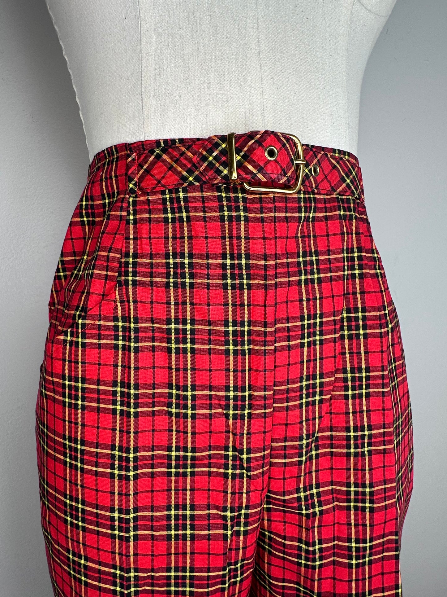 1950s Jantzen Red Plaid Pants, Size XS/S, Deadstock with Tags, Cotton Poplin Scottish Moor Anklers