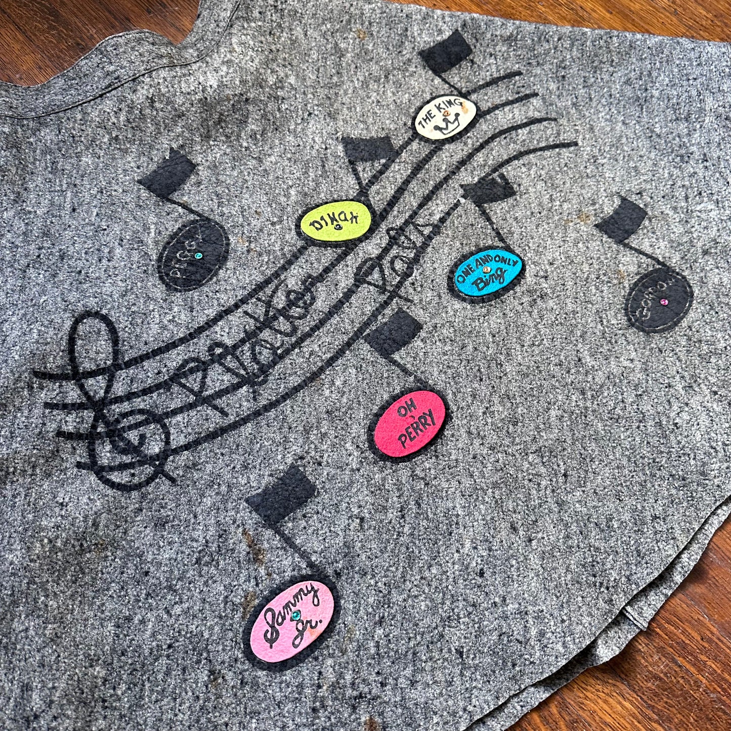 1950s Platter Pals Felt Skirt, Size XS, 50s Rock and Roll, Musical Notes, Commonwealth Felt