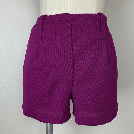 1970s Magenta Texture Knit Shorts, Size Medium, Pull On with Elastic Waist