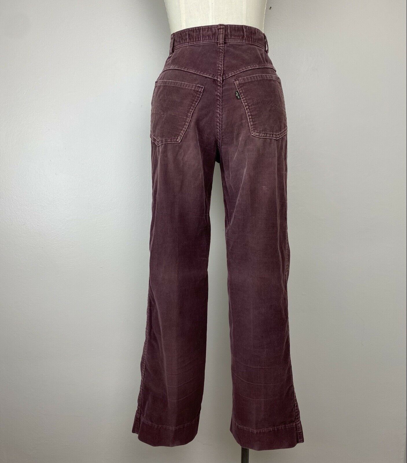 1970s Women’s Levi’s Corduroy Pants, 25"x27", Wine/Burgundy Cords, High Waisted Jeans