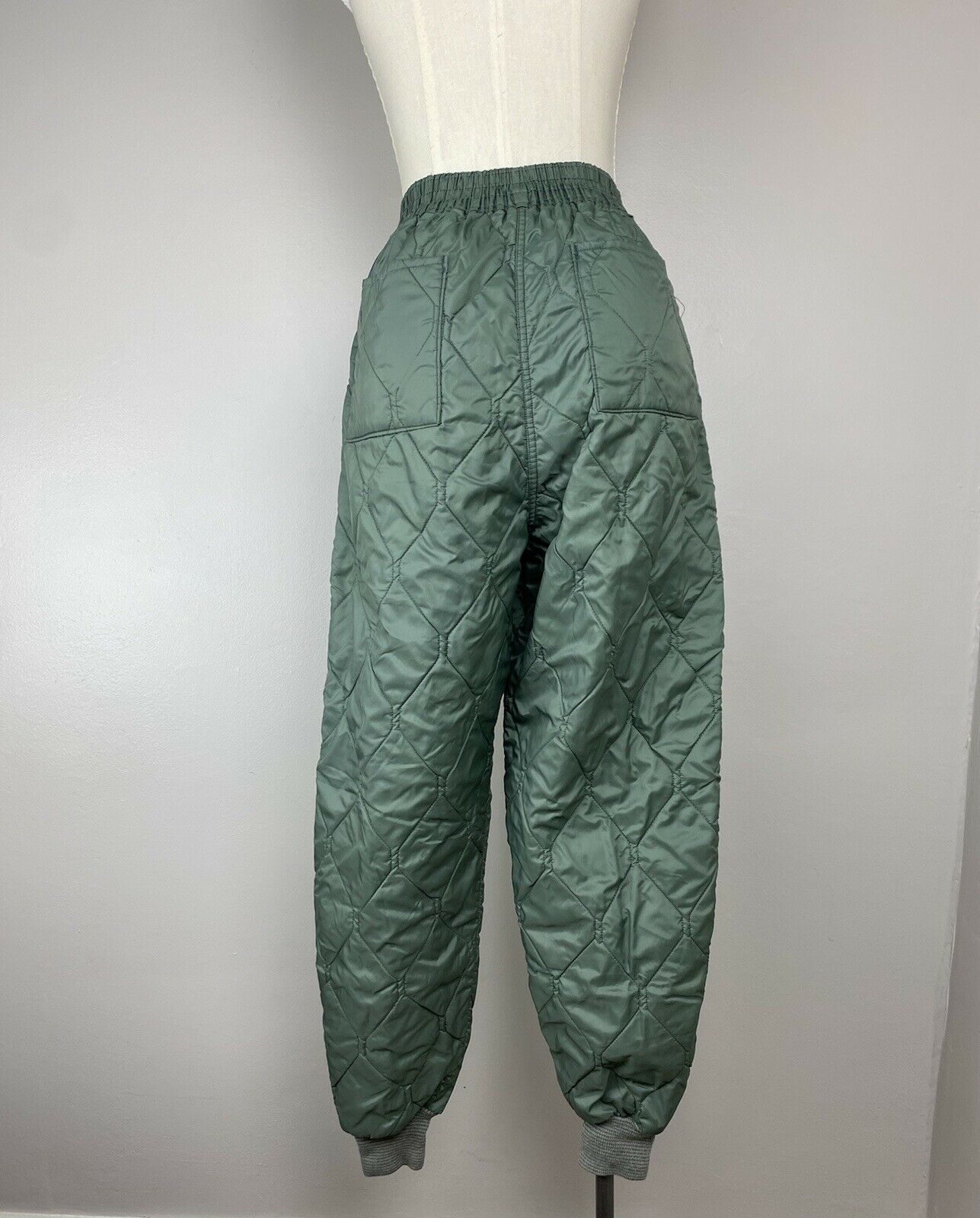 1960s USAF Quilted Liner Pants, Size Medium, 24-34” Waist, Insulated Trousers, Carter Industries