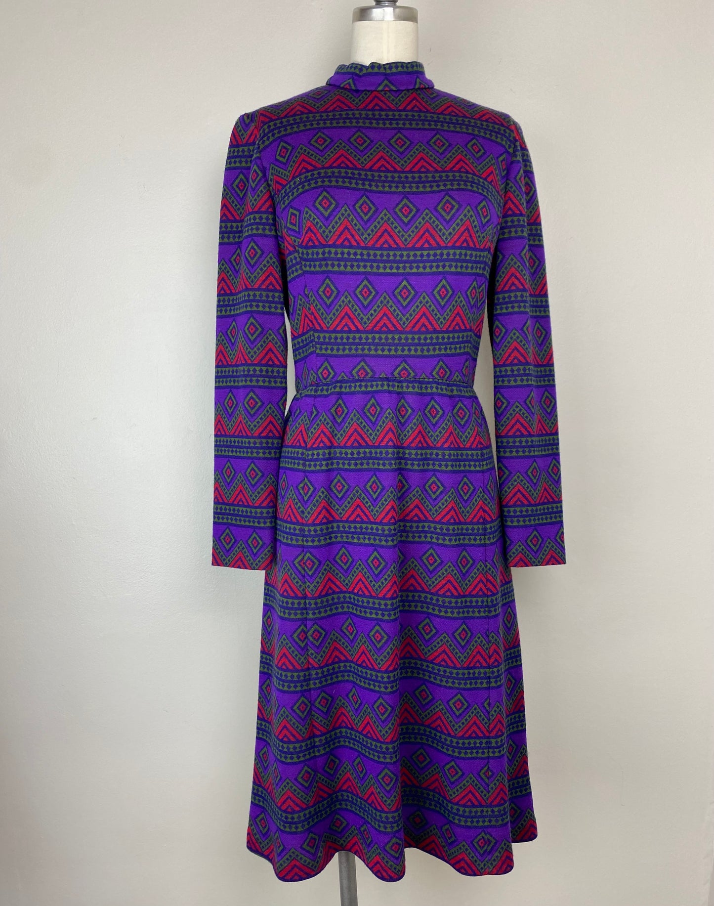 1970s Purple Dress, Size Small, Geometric Stripe – Proveaux Vintage