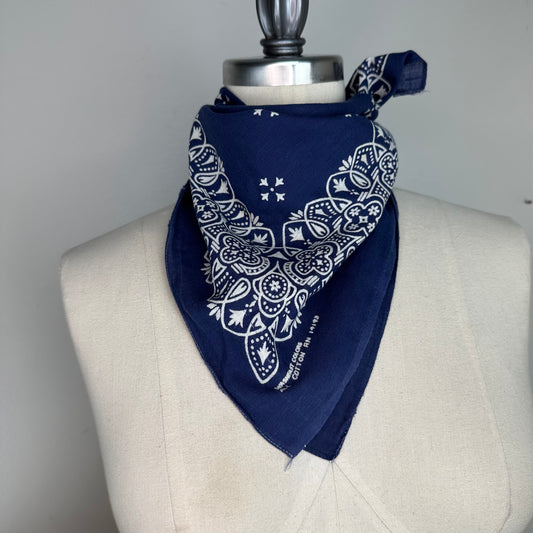 1950s/60s Indigo Blue Bandana, RN 14193, Medallion, Selvage Edge