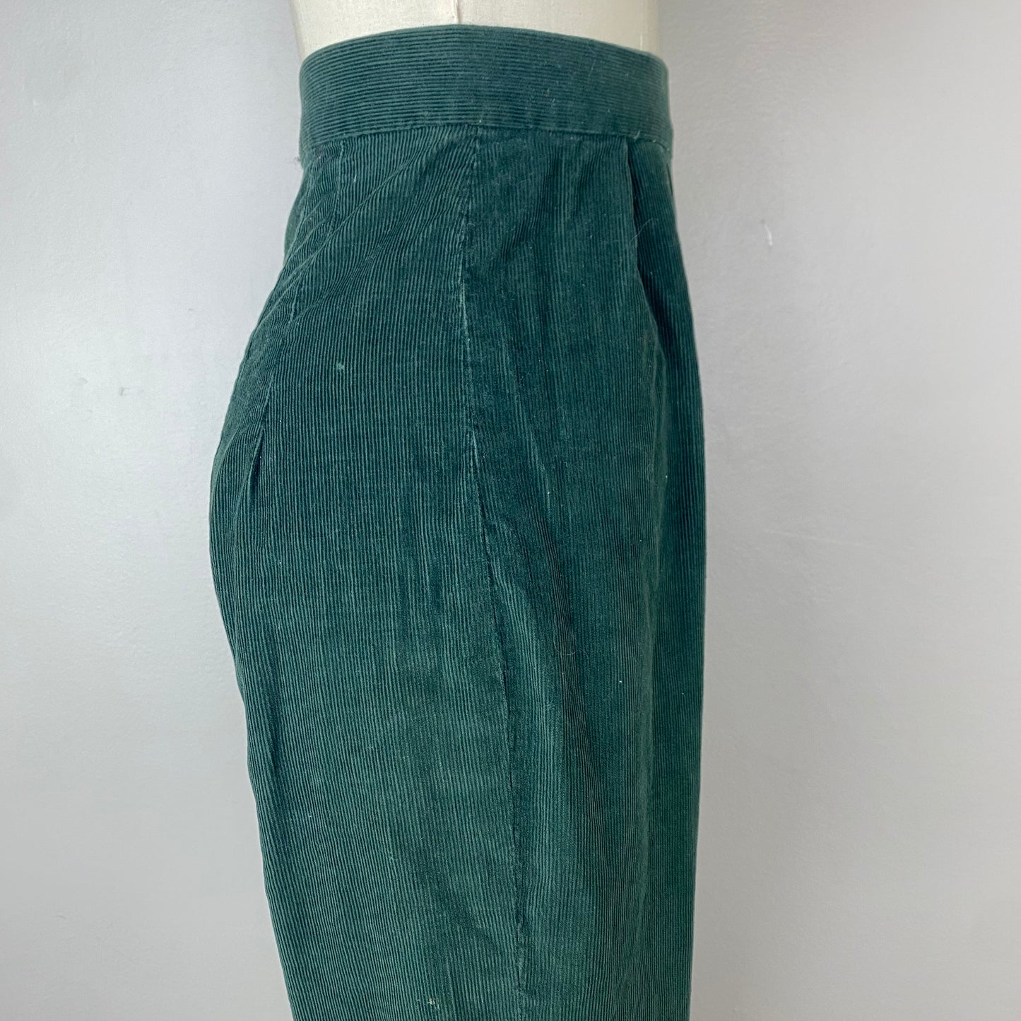 1950s Green Corduroy Pants, Size XS, Side Zip, Pleated, Cropped Tapered Leg