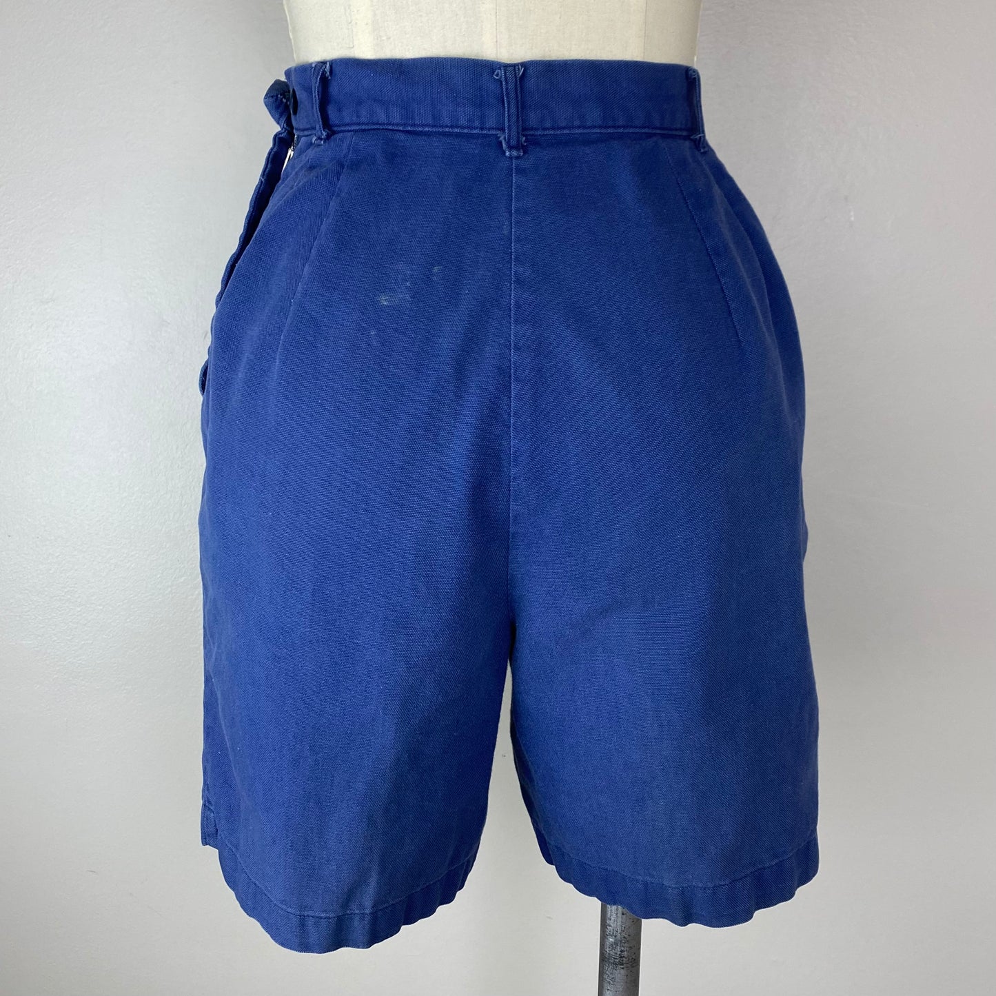 1950s Blue Bell High Waisted Side Zip Shorts, Size XS, 23" Waist