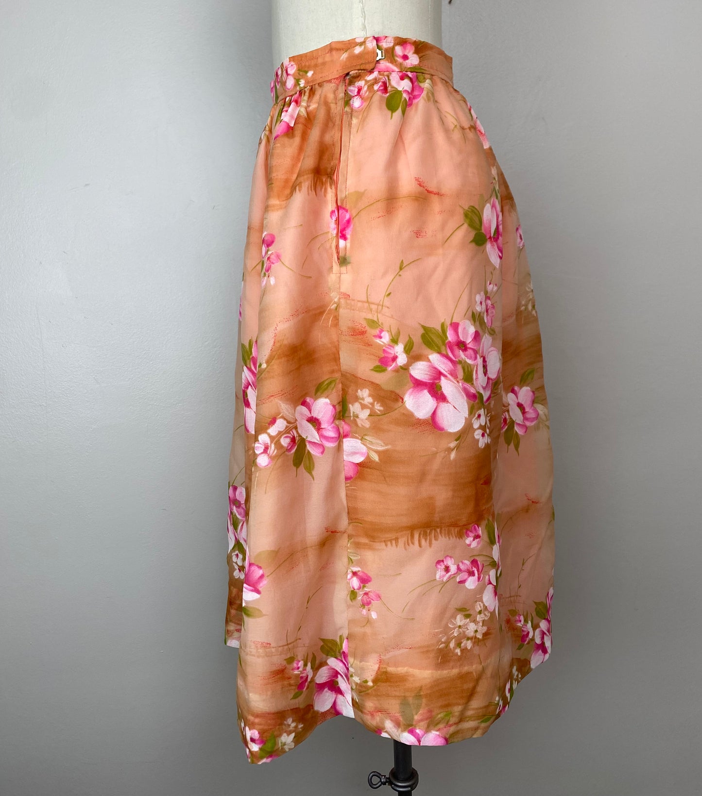 1960s Peach and Pink Floral Midi Skirt, Size Medium, 28.5" Waist