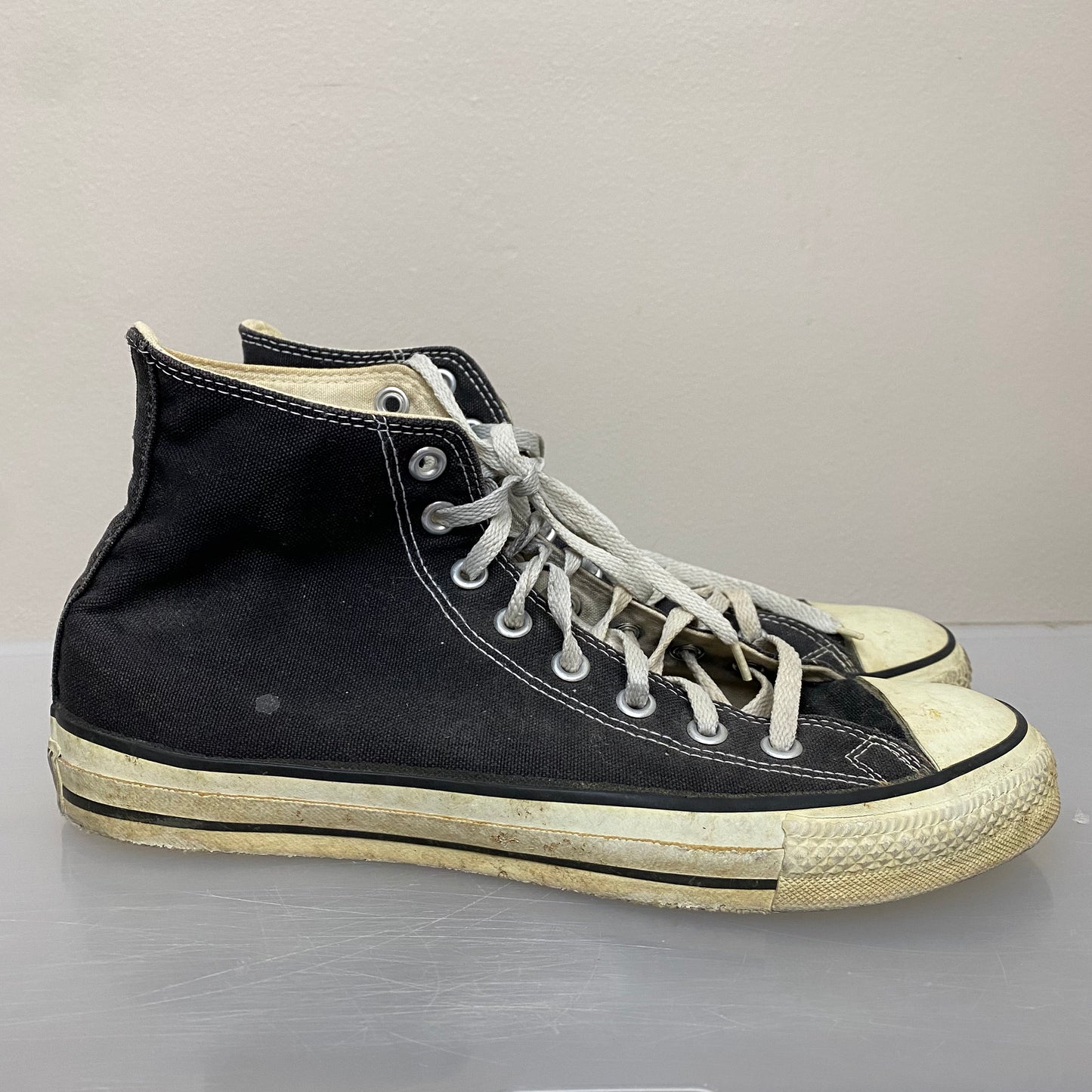 1990s Converse All Stars, Made in USA, Chuck Taylor, Black High Top Size 10 1/2