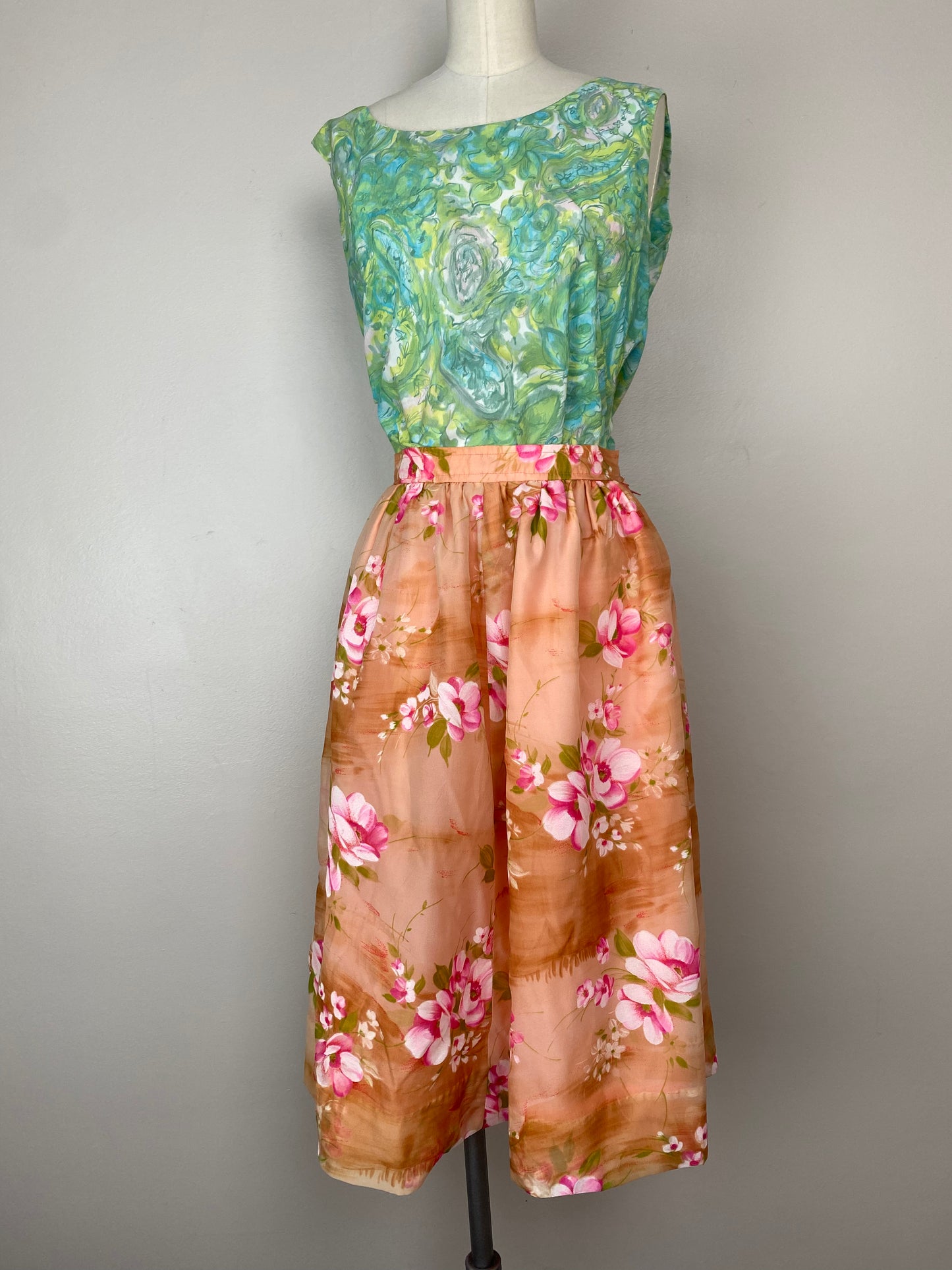 1960s Peach and Pink Floral Midi Skirt, Size Medium, 28.5" Waist