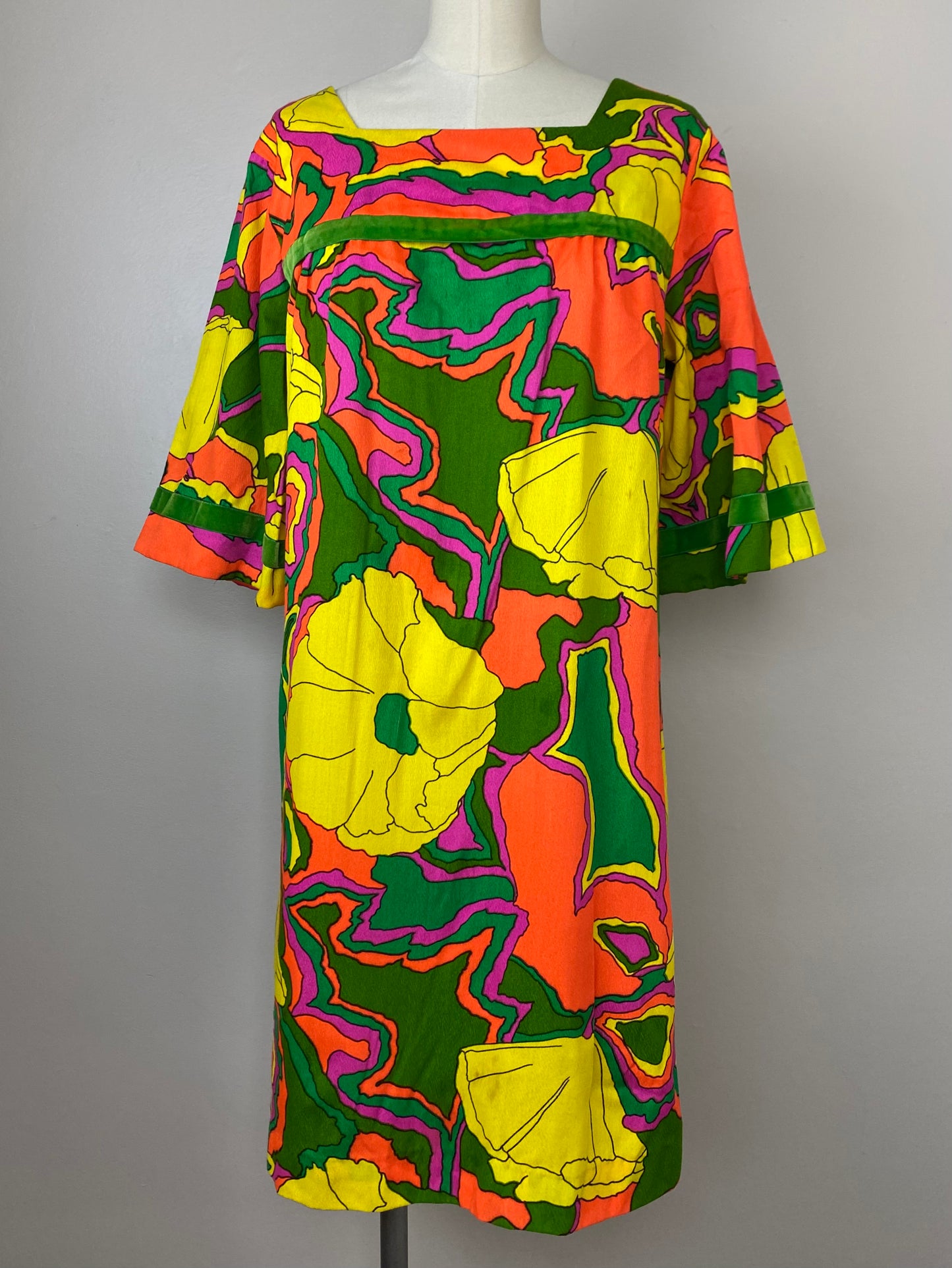 1960s Bright Fluorescent Floral Dress, Evelyn Margolis Hawaii, Size S/M