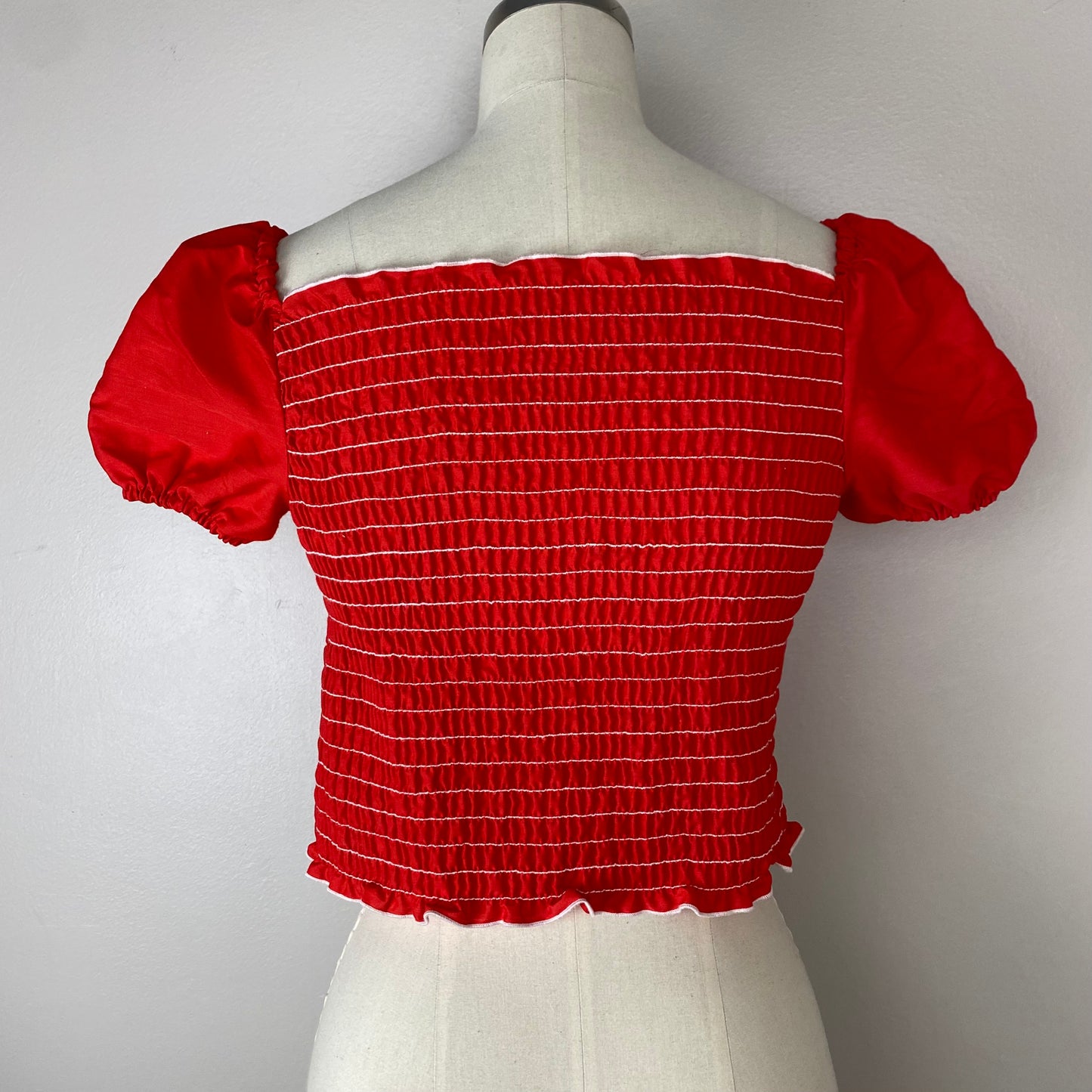 1970s Cropped Puff Sleeve Blouse, Sears Jr Bazaar, Size Medium, Smocking, Shirring