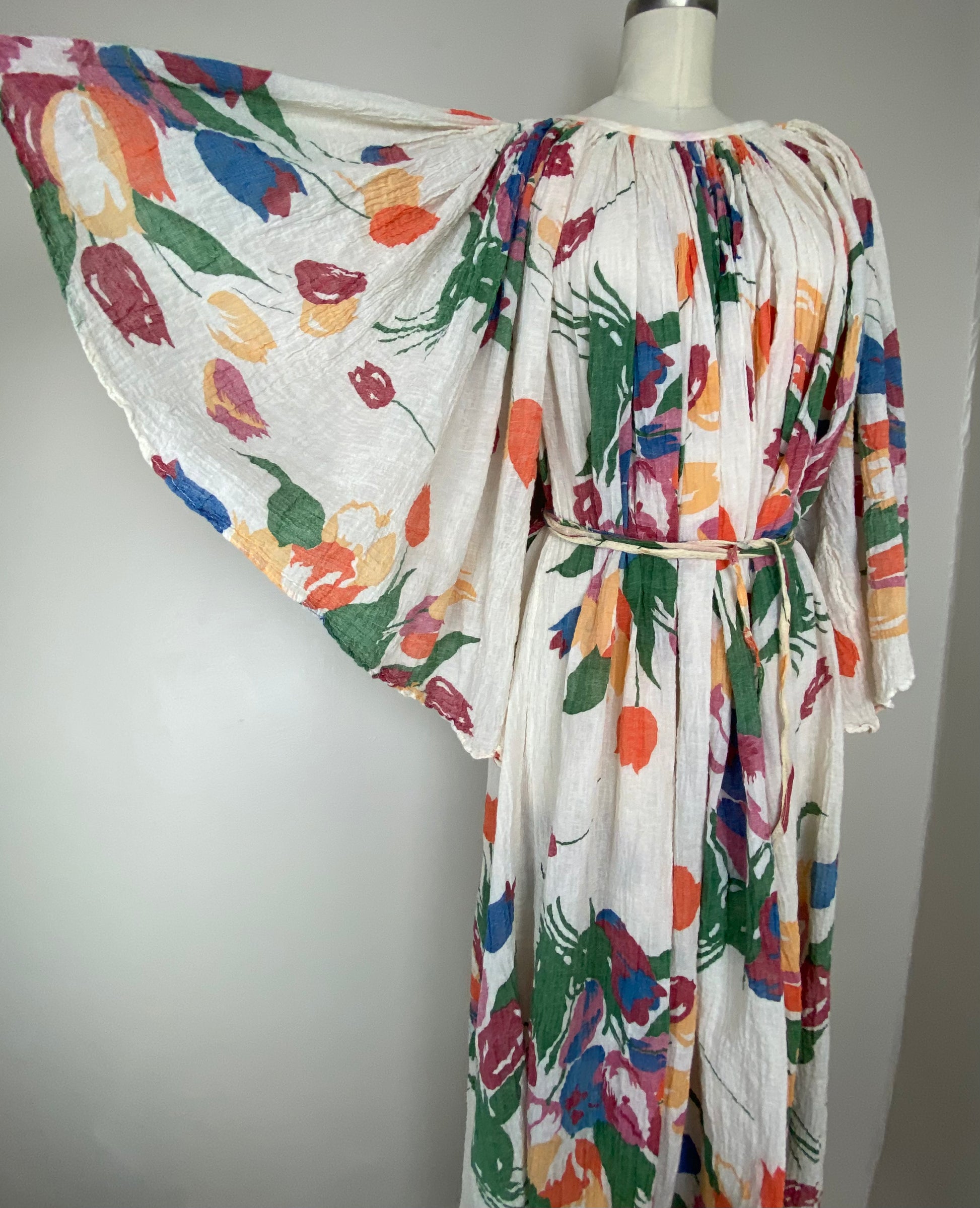 1970s Amerikan Climax Angel Sleeves Floral Print Cotton Gauze Maxi Dre ...