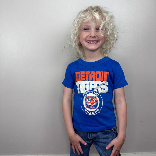 Grandma V1 DETROIT LIONS Kids T-Shirt - TeeHex