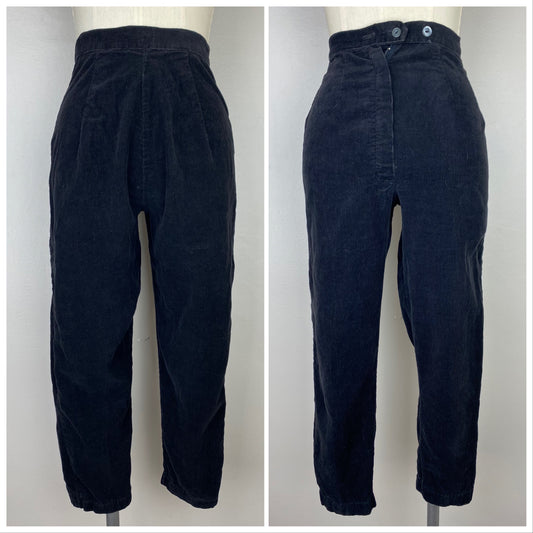 1950s/60s Black Back Zip Corduroy Cropped Pants, Size XS, Pedal Pushers, Tapered Leg