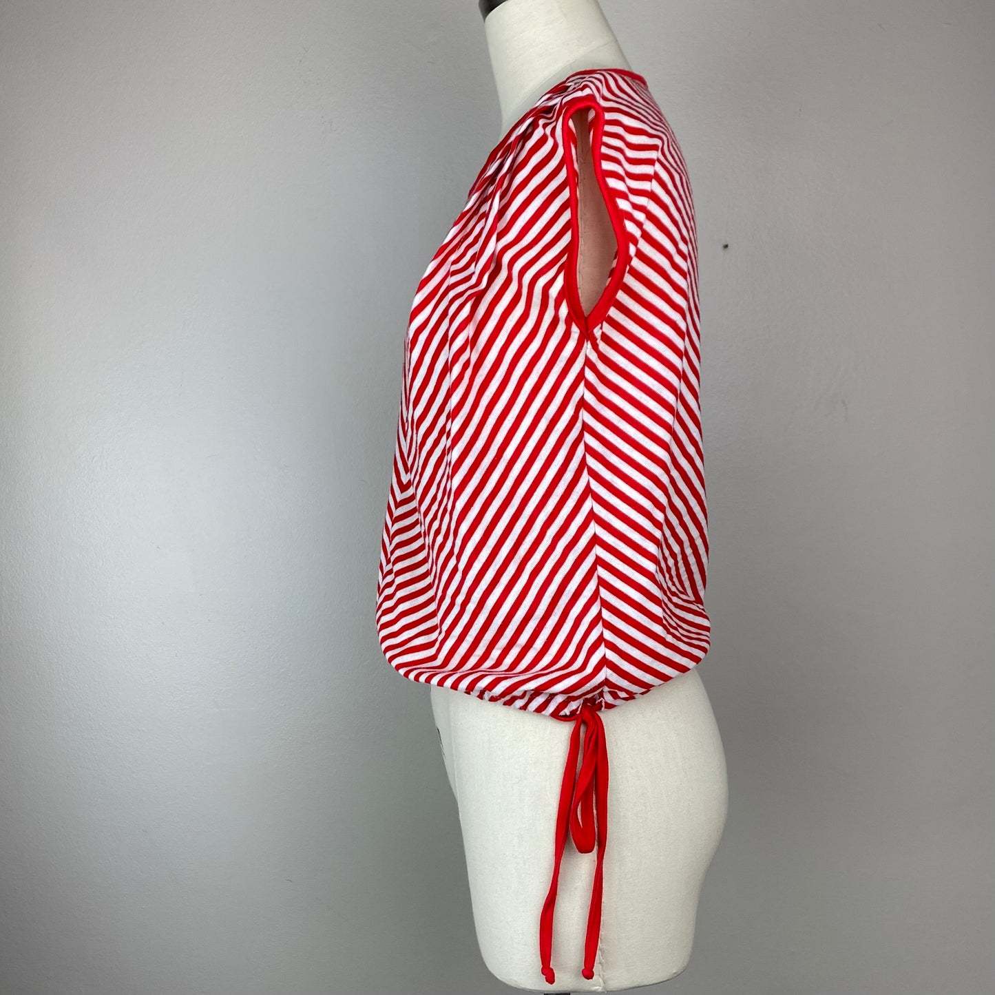 1970s Catalina Sleeveless T-Shirt, Size S/M, Red and White Stripes