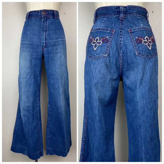 1970s Bell Bottom Blue Jeans with Embroidered Pockets, 25"x30"