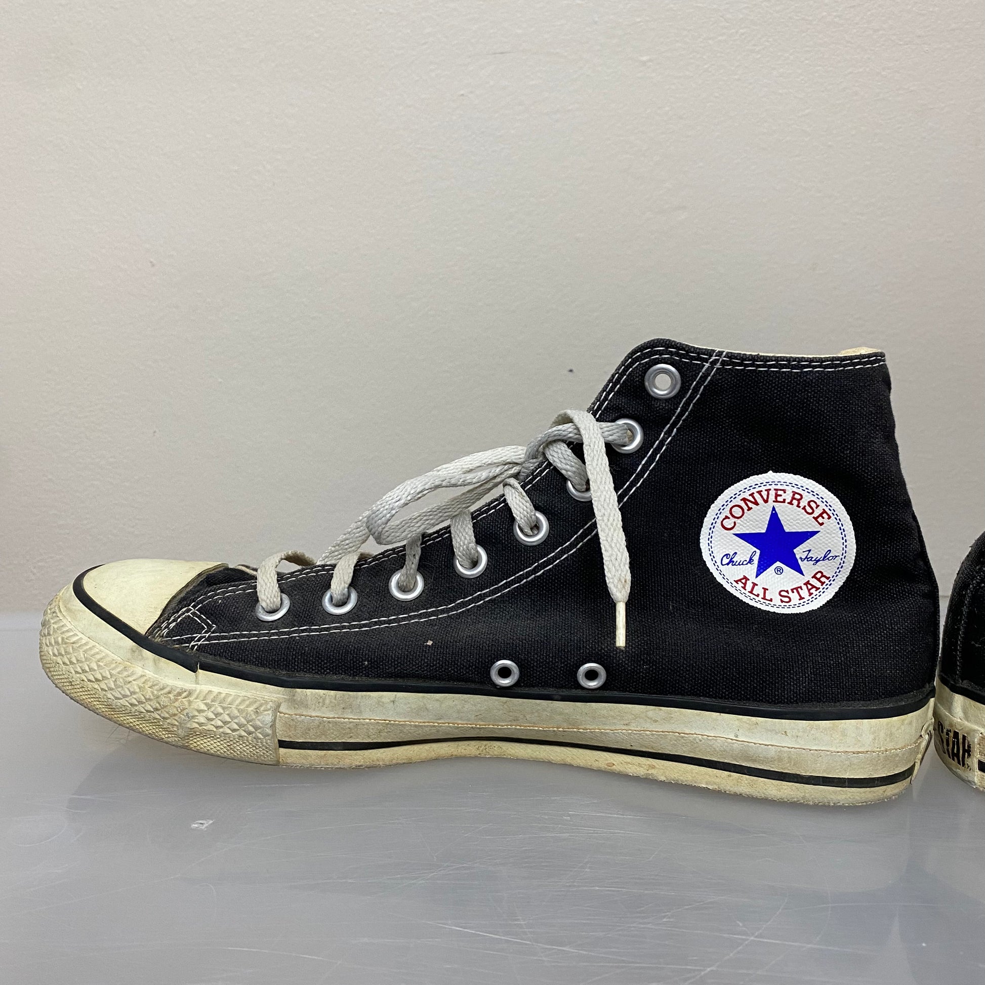 1990s Converse All Stars Made in USA Chuck Taylor Black High Top Si Proveaux Vintage