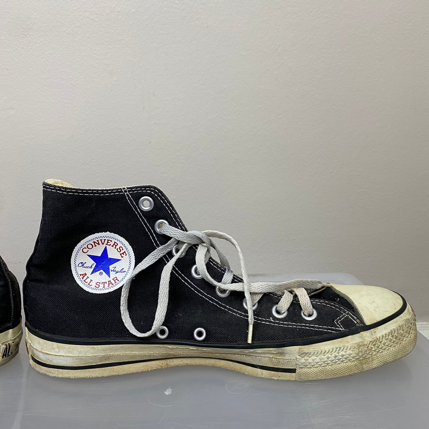 1990s Converse All Stars, Made in USA, Chuck Taylor, Black High Top Size 10 1/2