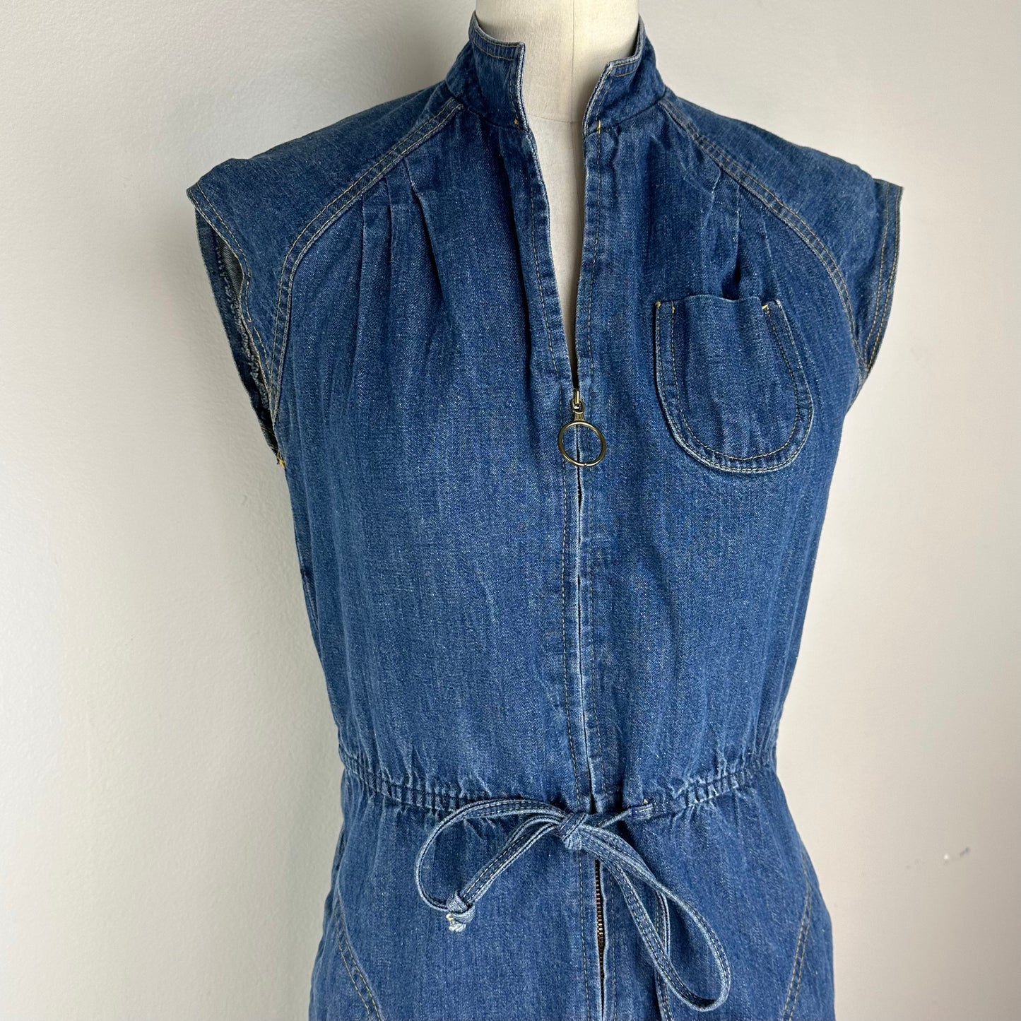 1970s Denim Dress, Sue Brett Size Small, Zip front