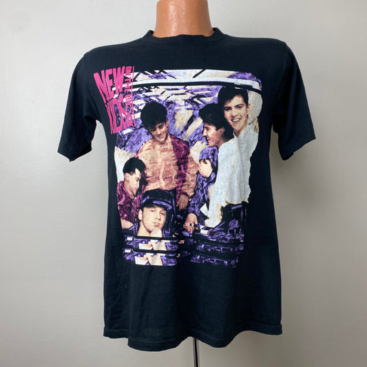 1990s New Kids on the Block Magic Summer Tour T-shirt, Jerzees Size S/M, NKOTB