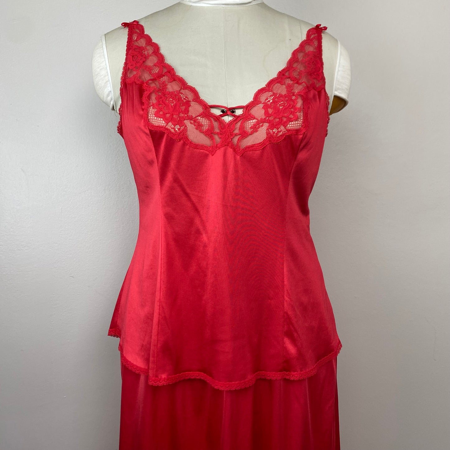 1970s Red Vanity Fair Camisole and Half Slip, Size Medium, Nylon