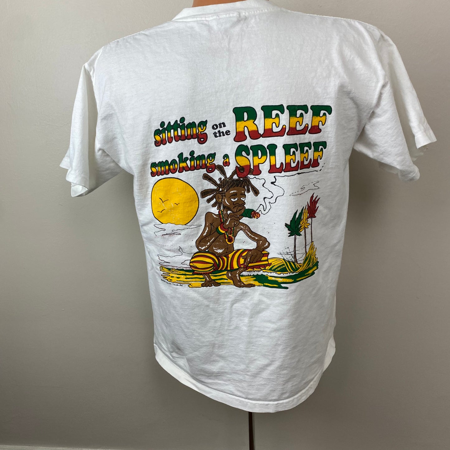 1990s Daytona Beach T-Shirt, Size M/L, Sitting on a Reef Smoking a Spleef