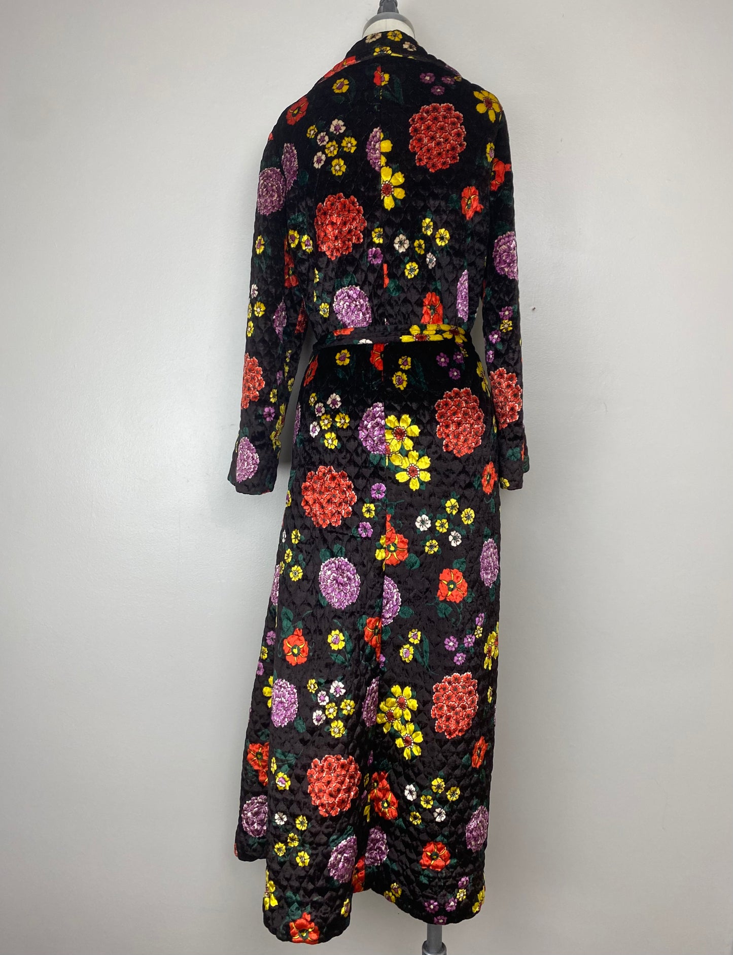 1970s Quilted Black Velvet Floral Robe, Size S/M