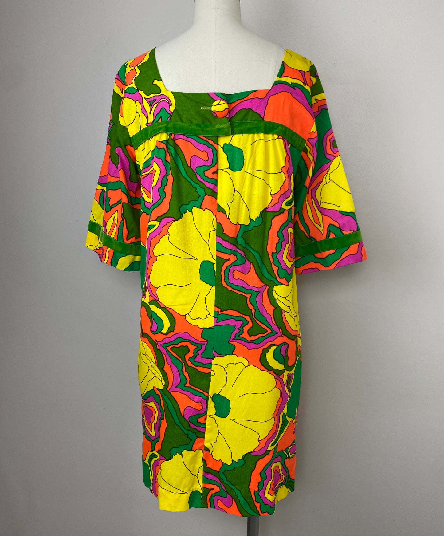 1960s Bright Fluorescent Floral Dress, Evelyn Margolis Hawaii, Size S/M