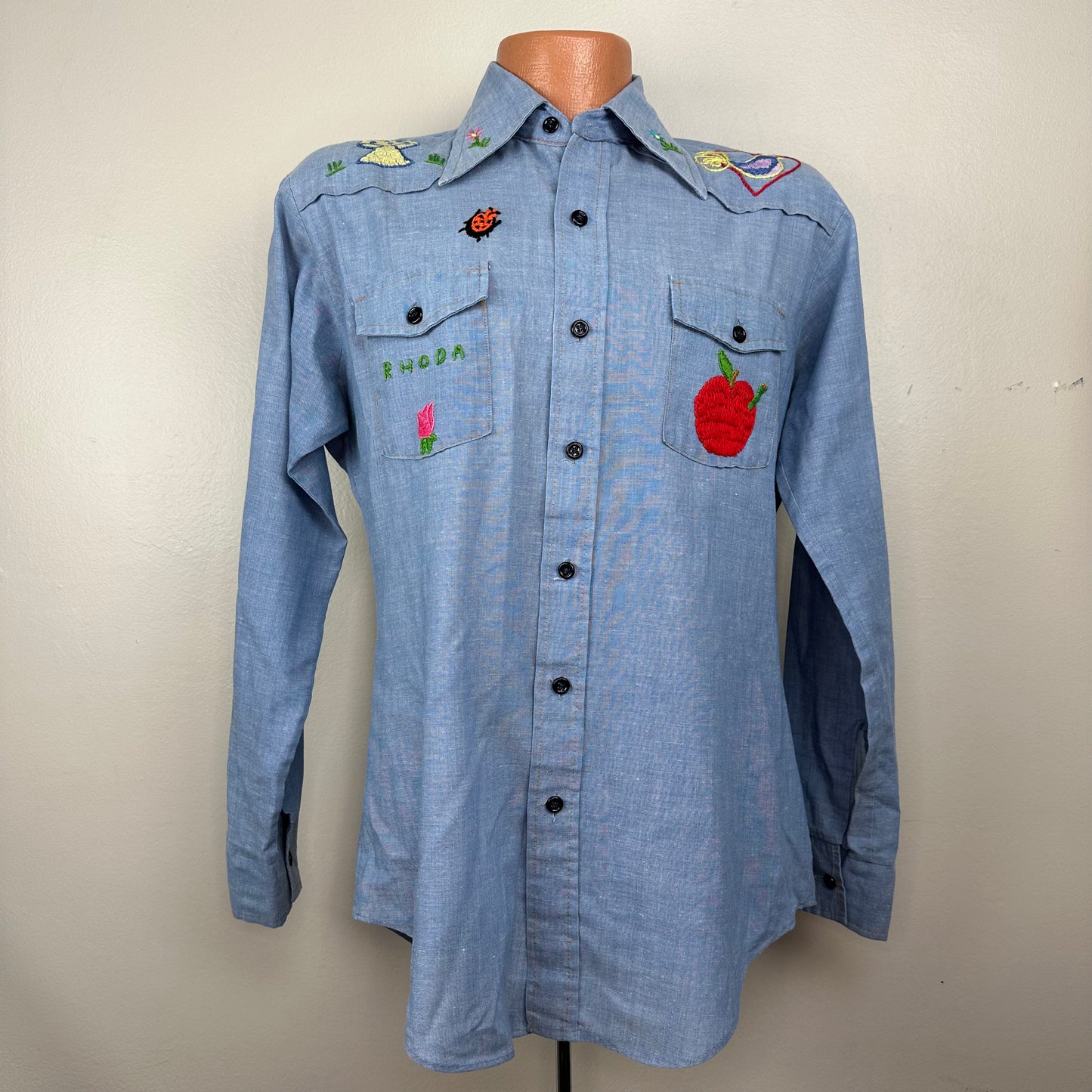 1970s Chambray Western Shirt with Embroidery, Jeans Joint size Medium